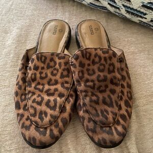 Susina leopard loafers slides size 8 m